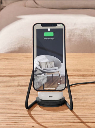 Magnetic Charging Stand