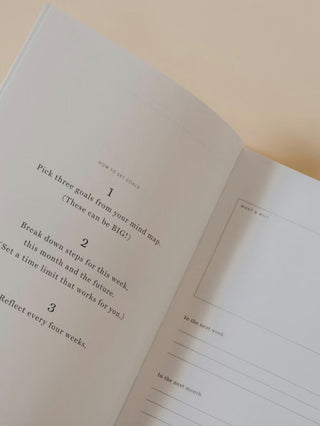 Italian Summer Daily Planner